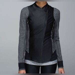 LULULEMON - Emerge Renewed Long Sleeve Jacket